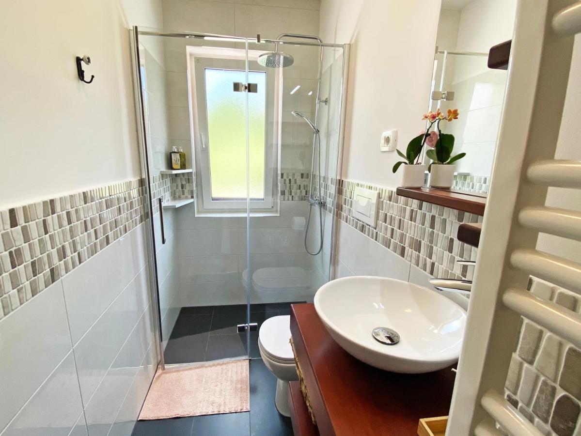 Apartma Jancic Apartment Dobrovo Ngoại thất bức ảnh